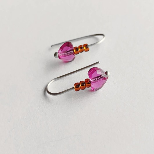 kolczyki z kamieniami Kolczyki serduszko