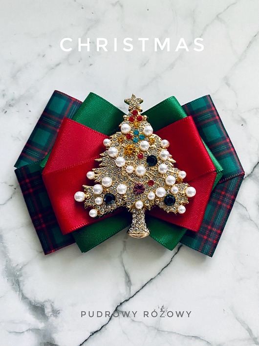 broszki Brosza z Choinką z perłami  Mikołajki Święta