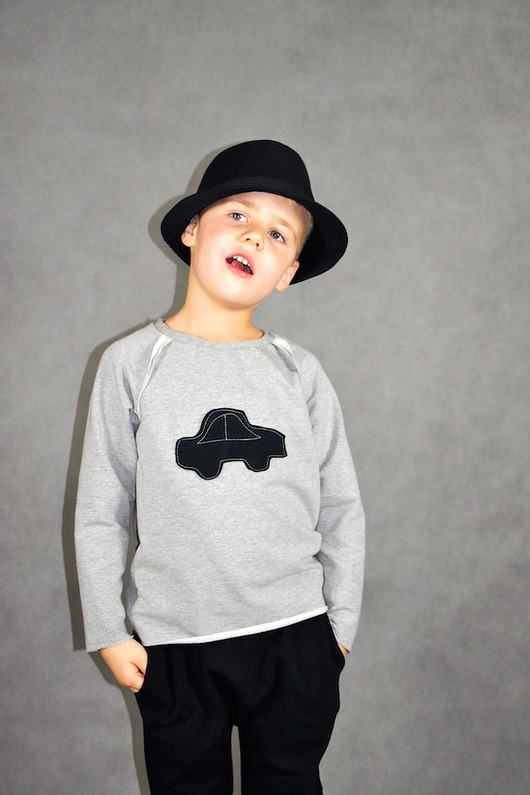   Bluzka Czarne Autko JJFashion