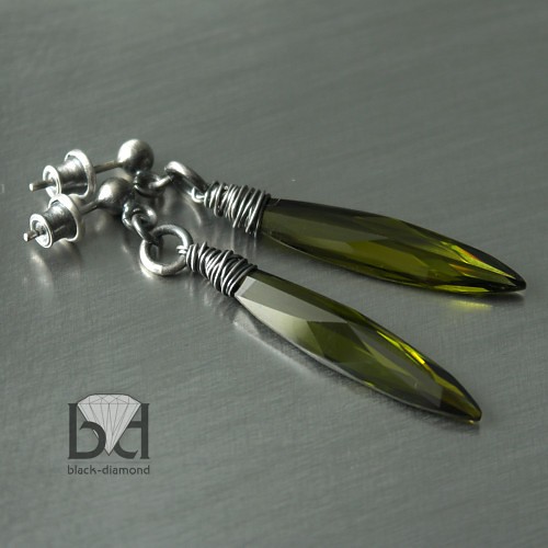 Oliwkowe cyrkonie w srebrze Black Diamond