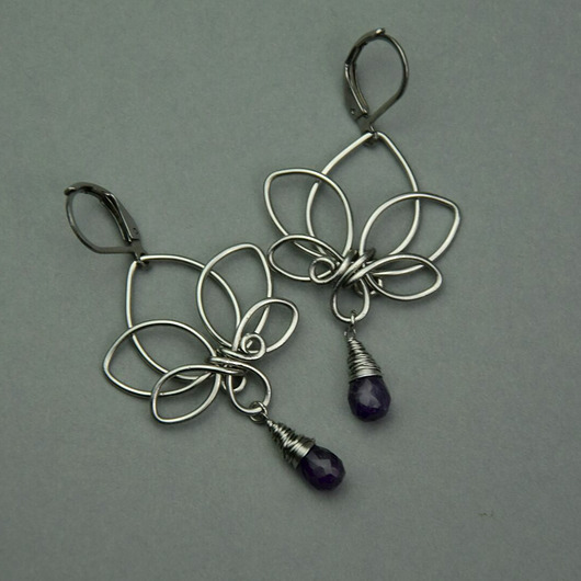 kolczyki wire wrapping Kolczyki kwiat lotosu ametyst wire wrapping