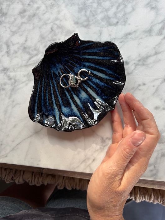 pojemniki na biżuterię Podstawka na Biżuterię Palo Santo Ceramiczna Muszelka Midnight Ocean