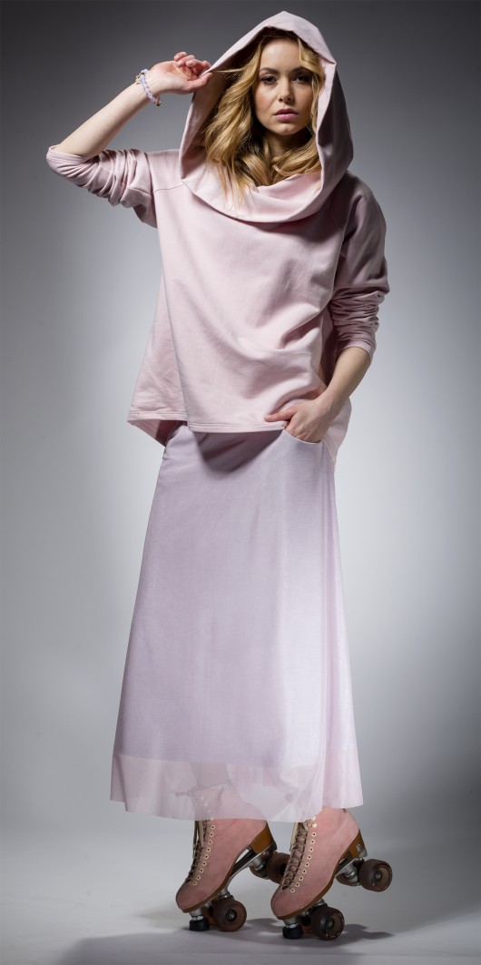 Bluza różowa z kapturem mapepina