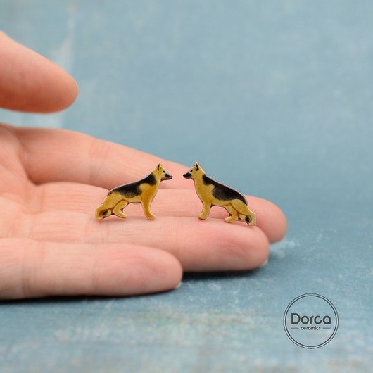 Owczarek niemiecki pieski- ceramiczne kolczyki Dorca