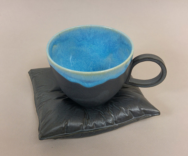 kubki i filiżanki Filiżanka na poduszce L - grafit turkus
