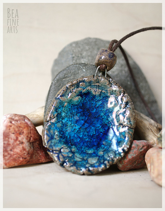 wisiory Błękitny wisior ceramiczny SEAGLASS, naszyjnik z duszą