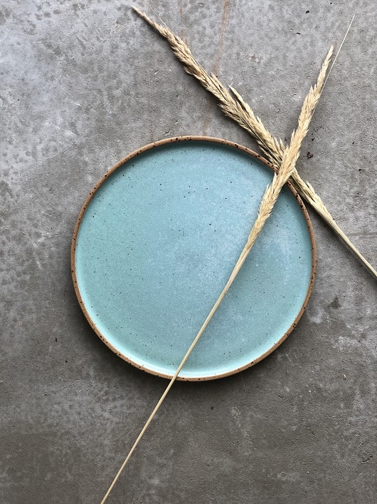 Ceramiczny talerz śniadaniowy Peppermint POTPOTSTUDIO