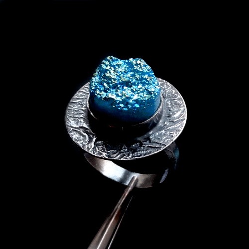 light blue glamour druzzy-ring Pracownia Neores