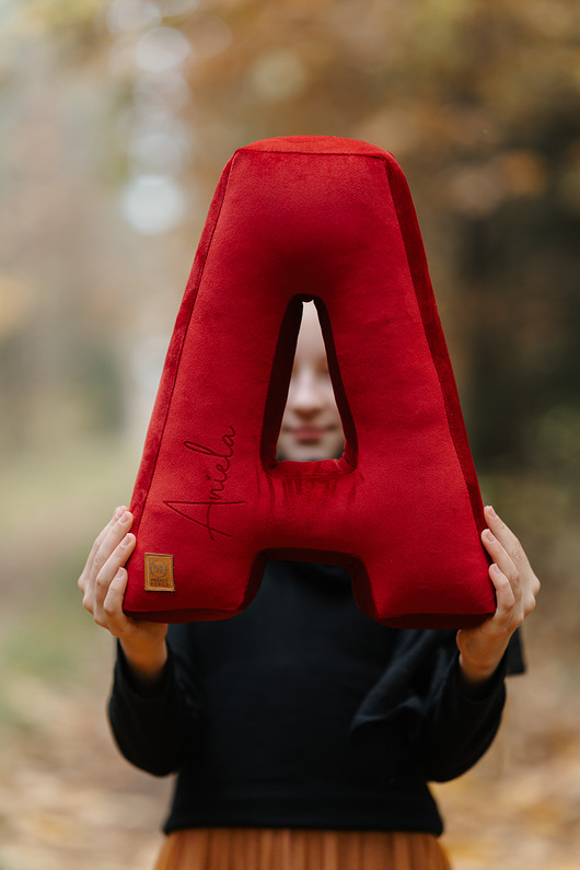 poduszki do pokoju dziecka Poduszka dekoracyjna litera, literka, inicjały z imieniem - kolor do wyboru