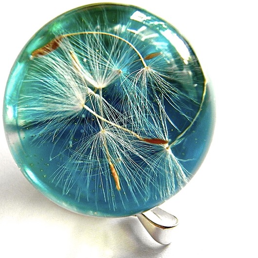  Wisior w morskich tonacjach z naturą w żywicy Grol Jewellery