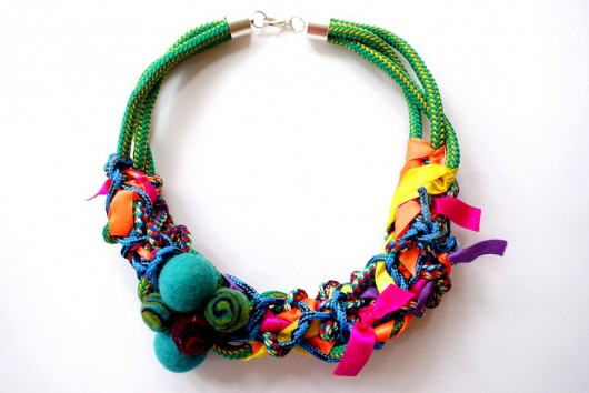 Fluocolor Republika jewelry