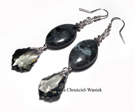 Cudowny labradoryt i kryształ Swarovski Gosia Chruściel-Waniek