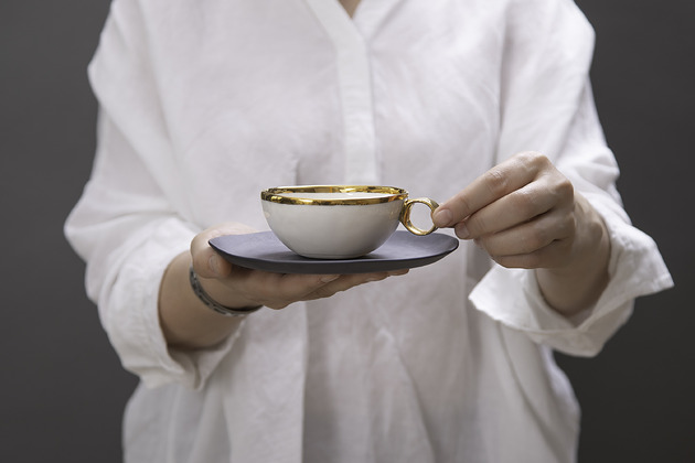filiżanki Tancerka - porcelanowa filiżanka 200 ml z talerzykiem