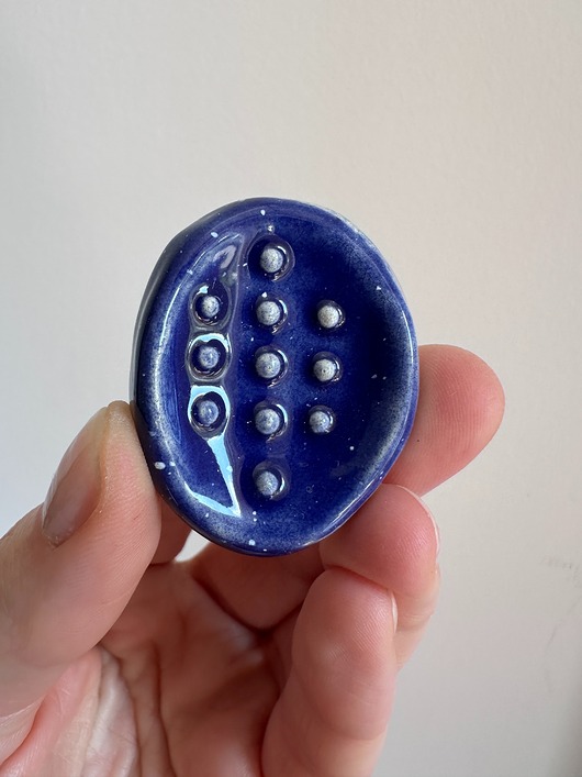 akcesoria różne Kamień antystresowy, worry stone, gładzik, kciukowiec