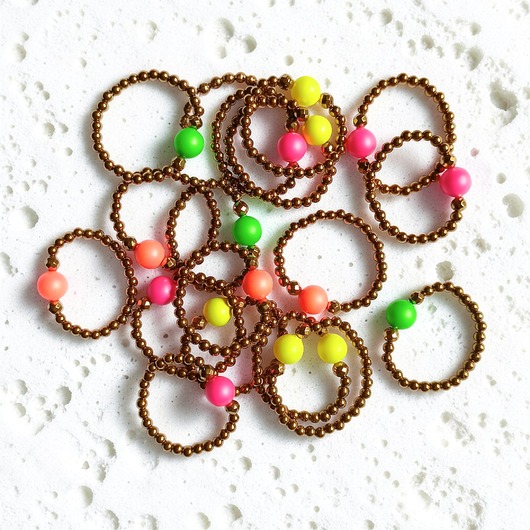 pierścionki elastyczne Pierścionek : Swarovski neon pearls : NEON ORANGE : gold