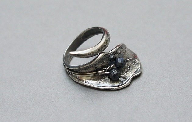 pierścionki srebrne Pierścionek Szafirek