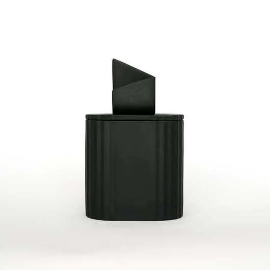 świeczniki i świece Uneven Graphite Black - świeca z czarnej porcelany