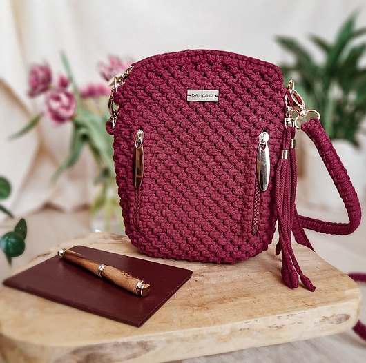 torby na ramię Mała torebka ze sznurka Brief Bag - bordowa