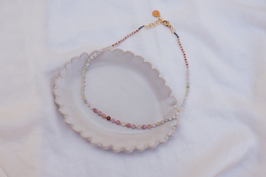 bransoletki z kamieni naturalnych Choker z fasetowanym Rodonitem i Morganitem