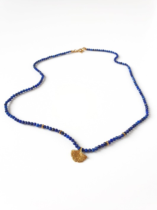 chokery Blue Ginko