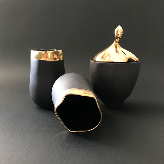 kubki i filiżanki Zestaw Czarne Kubki usta z cukiernicą