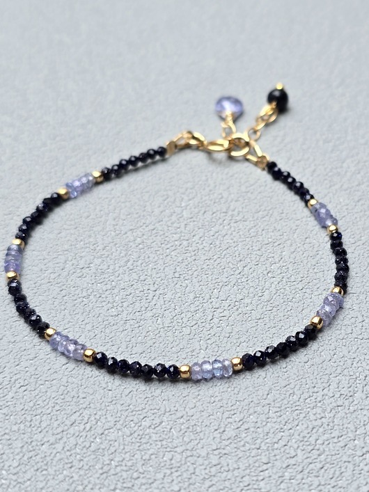 bransoletki złote Delikatna Bransoletka z Tanzanitem