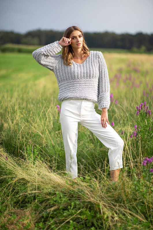 Sweter F760 FOBYA