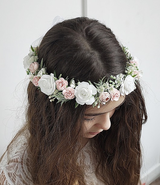 wianki komunijne Wianek komunijny jak żywy pudrowa zieleń, róż , biel