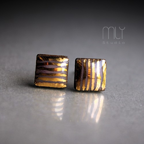 kolczyki ceramiczne Pasiaste Kostki 11mm/stal chirurgiczna/