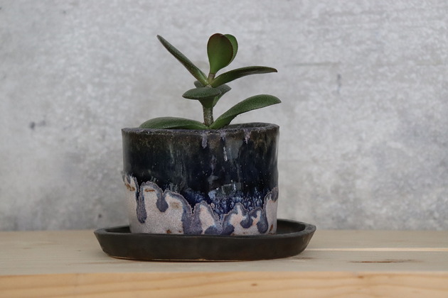 doniczki Mała doniczka ceramiczna