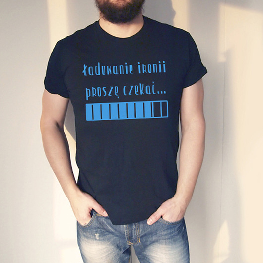 Ładowanie ironii Męska Podwinięta Czarna ONE MUG A DAY