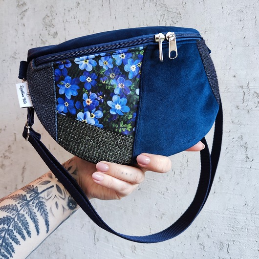 saszetka nerka Nerka półksiężyc niezapominajki patchwork