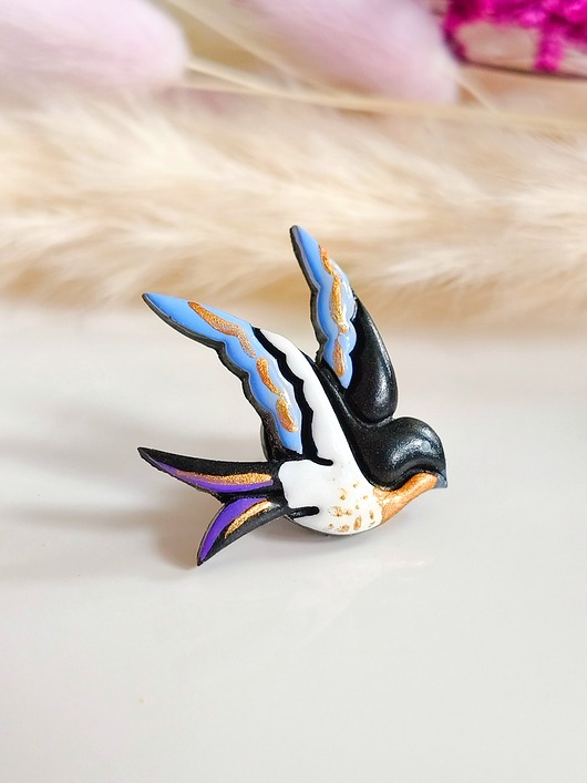 przypinki Pin z jaskółką, przypinka dla orintologa, akcesoria z ptakami, mały upominek