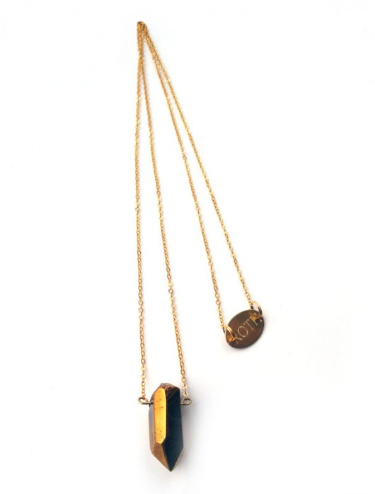 Cosmic Cristals / gold / 31 Monika Roth