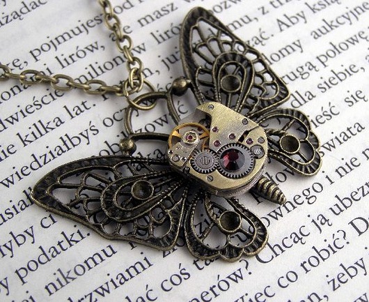 Mechaniczny motyl 104 Zegarynki