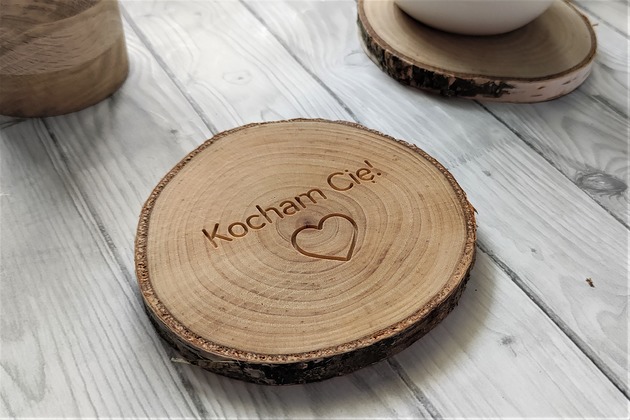 podkładki do kuchni Drewniana podkładka plaster Kocham Cię