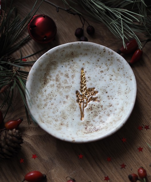 pojemniki na biżuterię Spodek na biżuterię lub palo santo
