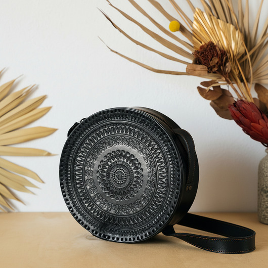 torby na ramię Torebka skórzana ręcznie robiona góralska okrągła na ramię Carmen Duża