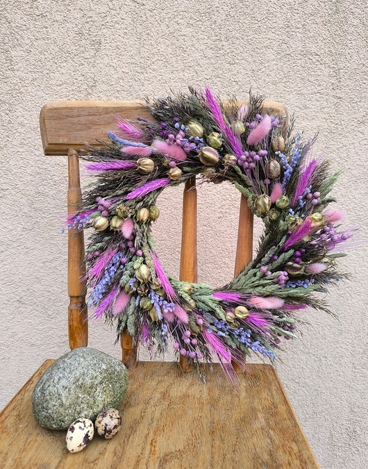 wianki Wianek dekoracyjny ,, Różowe kręgi wiosny"