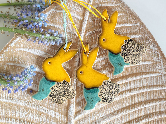 ozdoby wielkanocne Zające wielkanocne z ceramiki - dekoracje wiszące