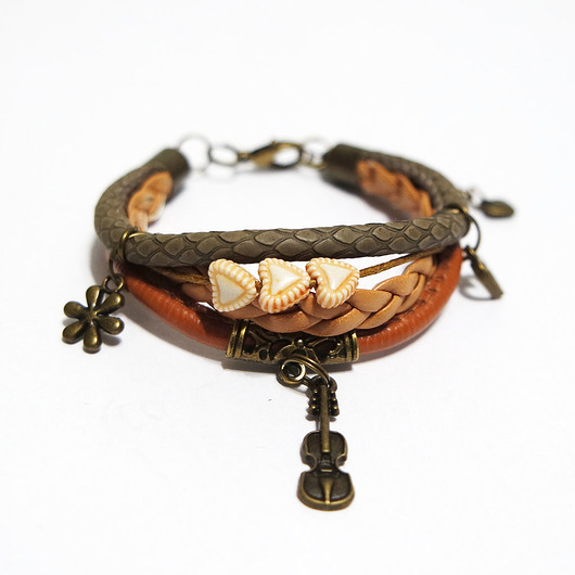 bransoletki - inne Bransoletka - Skrzypce, karmelowa - rzemienie