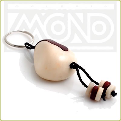 753 - Brelok do kluczy z orzecha tagua Galeria Macondo