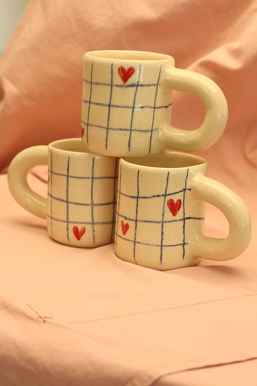 kubki i filiżanki Duży kubek ceramiczny. Kubek w serca