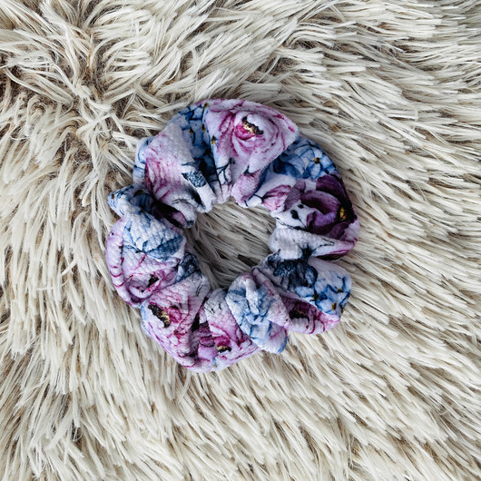 Gumka do włosów scrunchie velvet kwiaty Nandi
