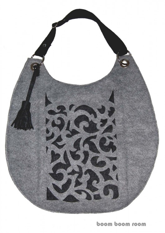CITY GLAM FELT BAG boom boom room