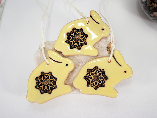 ozdoby wielkanocne 3 wielkanocne zajączki - ceramiczne ozdoby wiszące