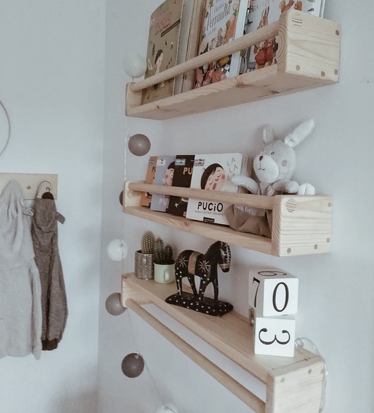 półki Drewniana półka na książki