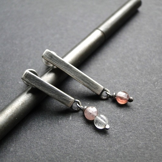 kolczyki srebrne Sztyfty Patyczki-spinel