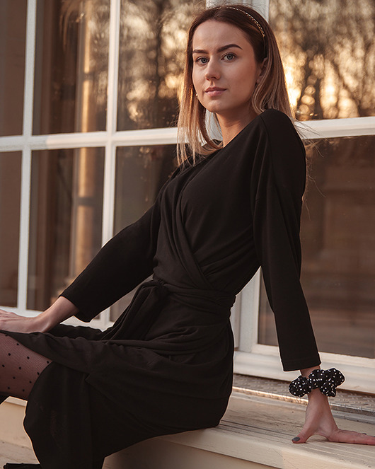 Dzianinowa sukienka Cosy Black Toku Warsaw