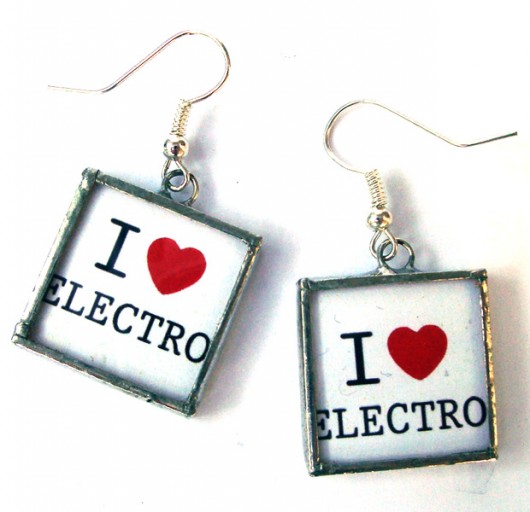 I <3 electro Monika Roth